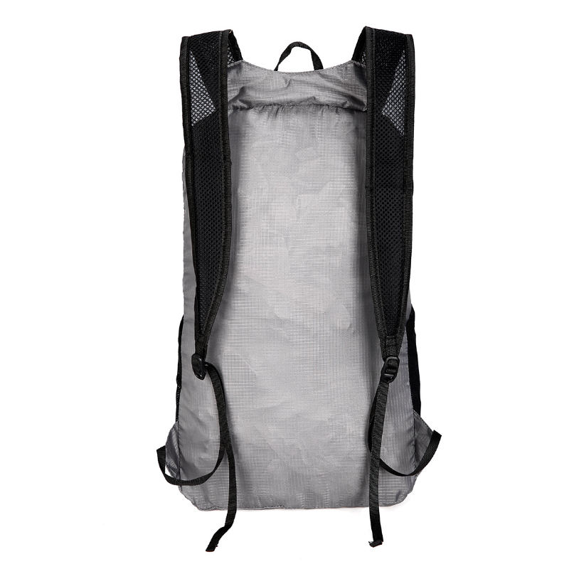 Outdoor Hiking Bag 20L Lightwe - Foldable Backpack Small のレビューと価格
