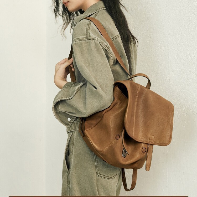 Personalized Waxed Canvas Mess - Business Backpack Brief のレビューと価格