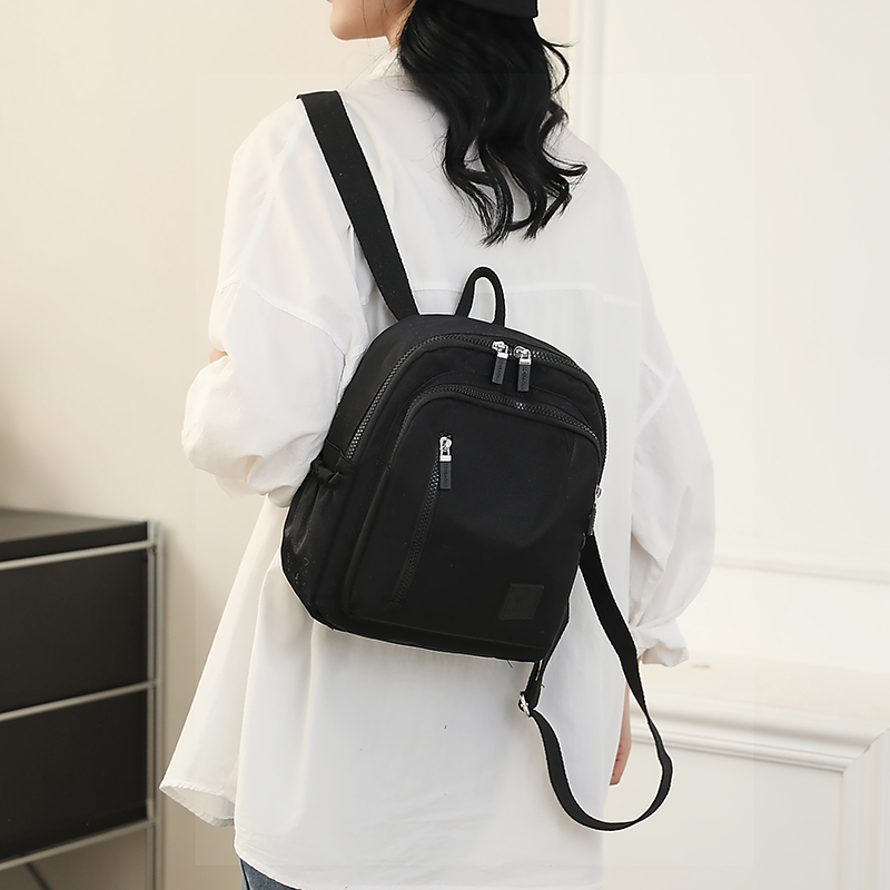 Waterproof Backpack for Women  - Canvas Backpack Casual のレビューと価格