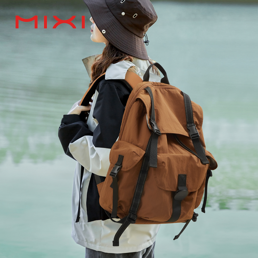 Mixi Travel Backpack 18 Inch C - Hiking Backpack Waterproof のレビューと価格