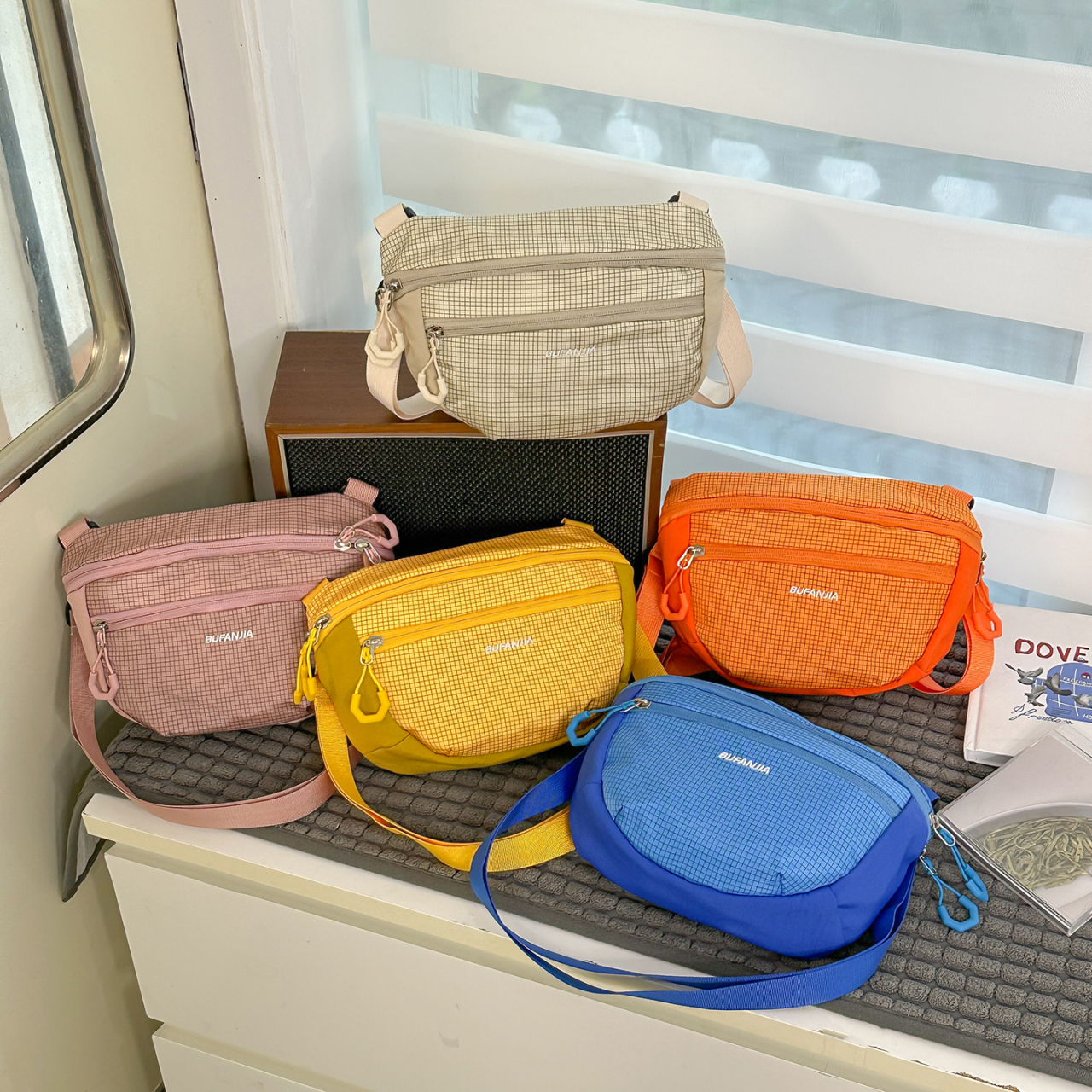 Waist Bag Unisex Nylon Large C - Hiking Backpack Waterproof のレビューと価格